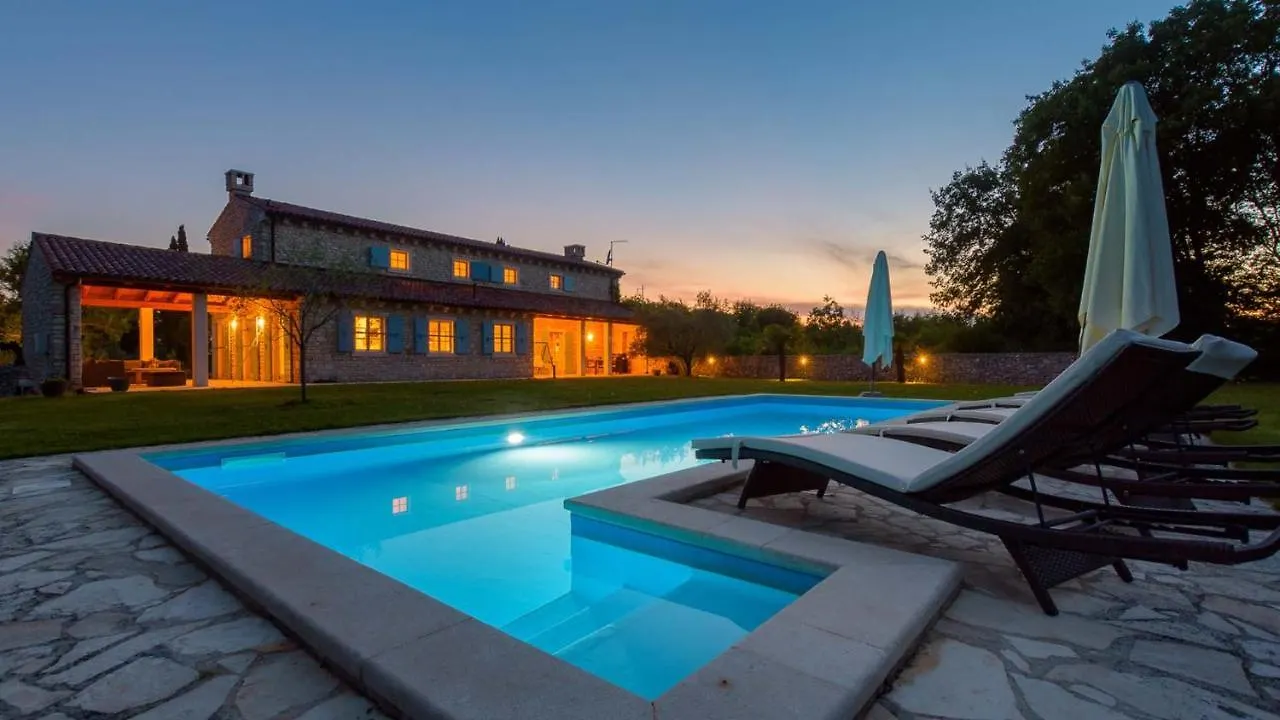 Luxury Villa Negricani, Marcana Divsici 0*,  Croatia