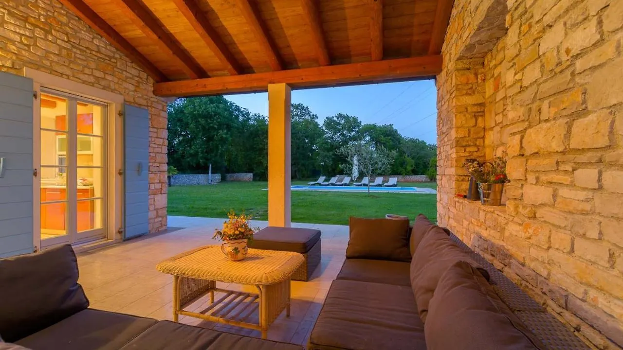 Luxury Villa Negricani, Marcana Divšići 0*,
